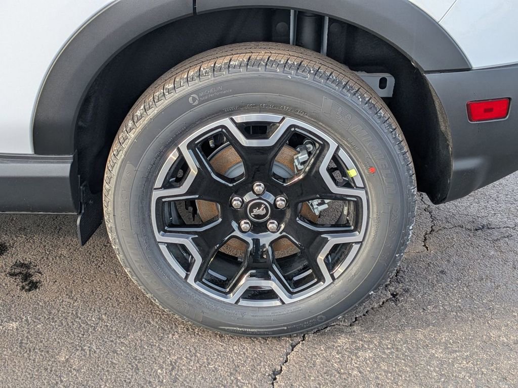 New 2025 Ford Bronco Sport Outer Banks w/ Outer Banks Tech Package+ image 15