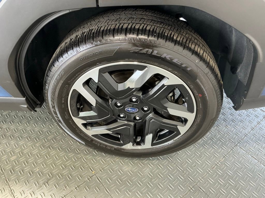 Used 2025 Subaru Forester Limited w/ Popular Package #1 AWD/4WD image 54