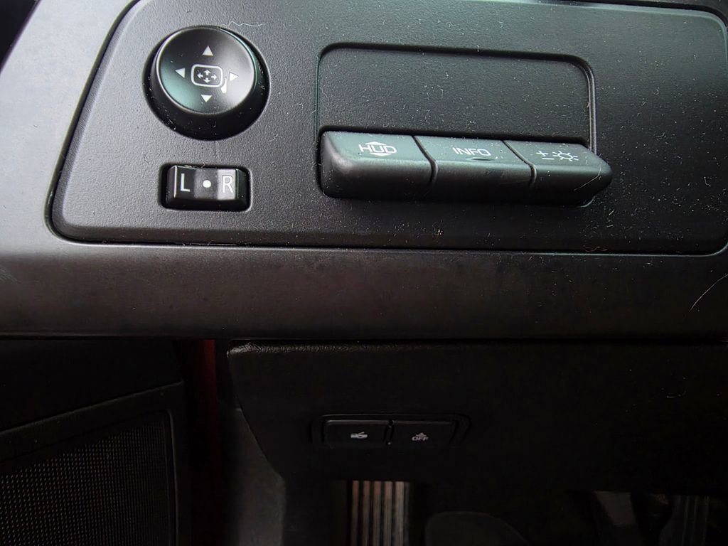 Used 2016 Chevrolet Corvette Stingray Coupe w/ 3LT Preferred Equipment Group image 12