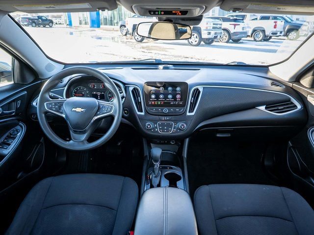 Used 2024 Chevrolet Malibu LT image 22