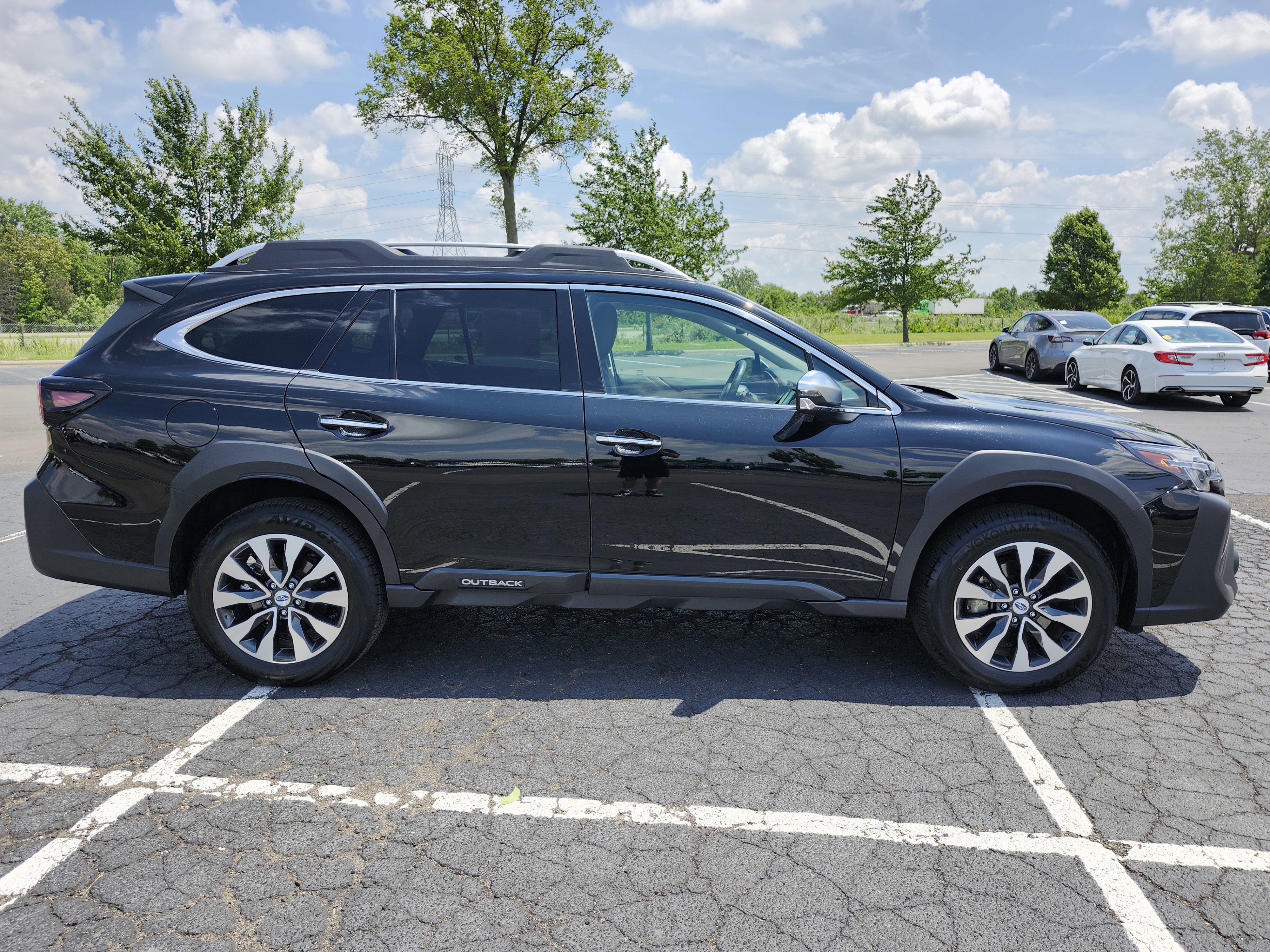 Used 2025 Subaru Outback Touring AWD/4WD image 19