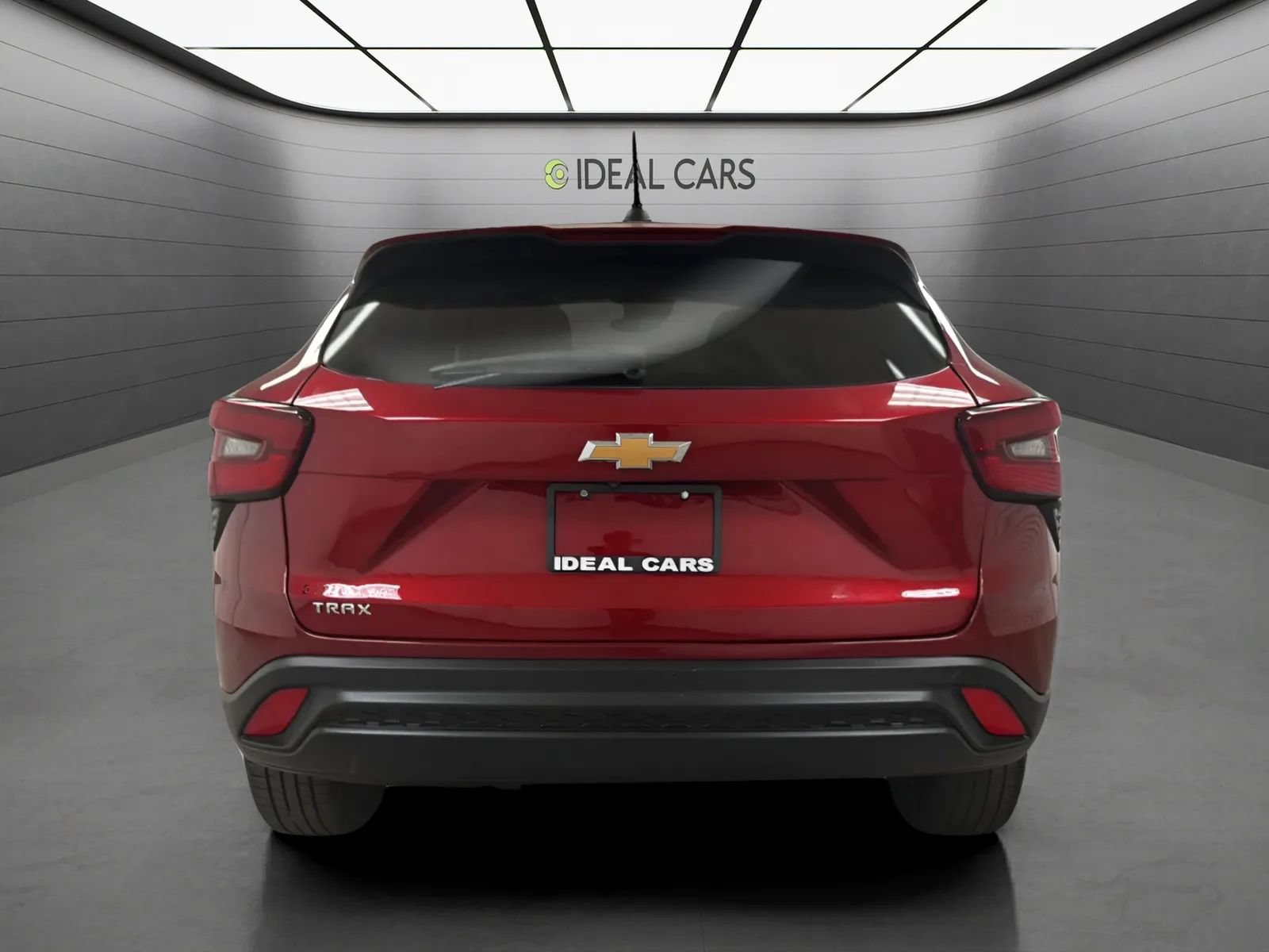 Used 2025 Chevrolet Trax LS FWD image 6