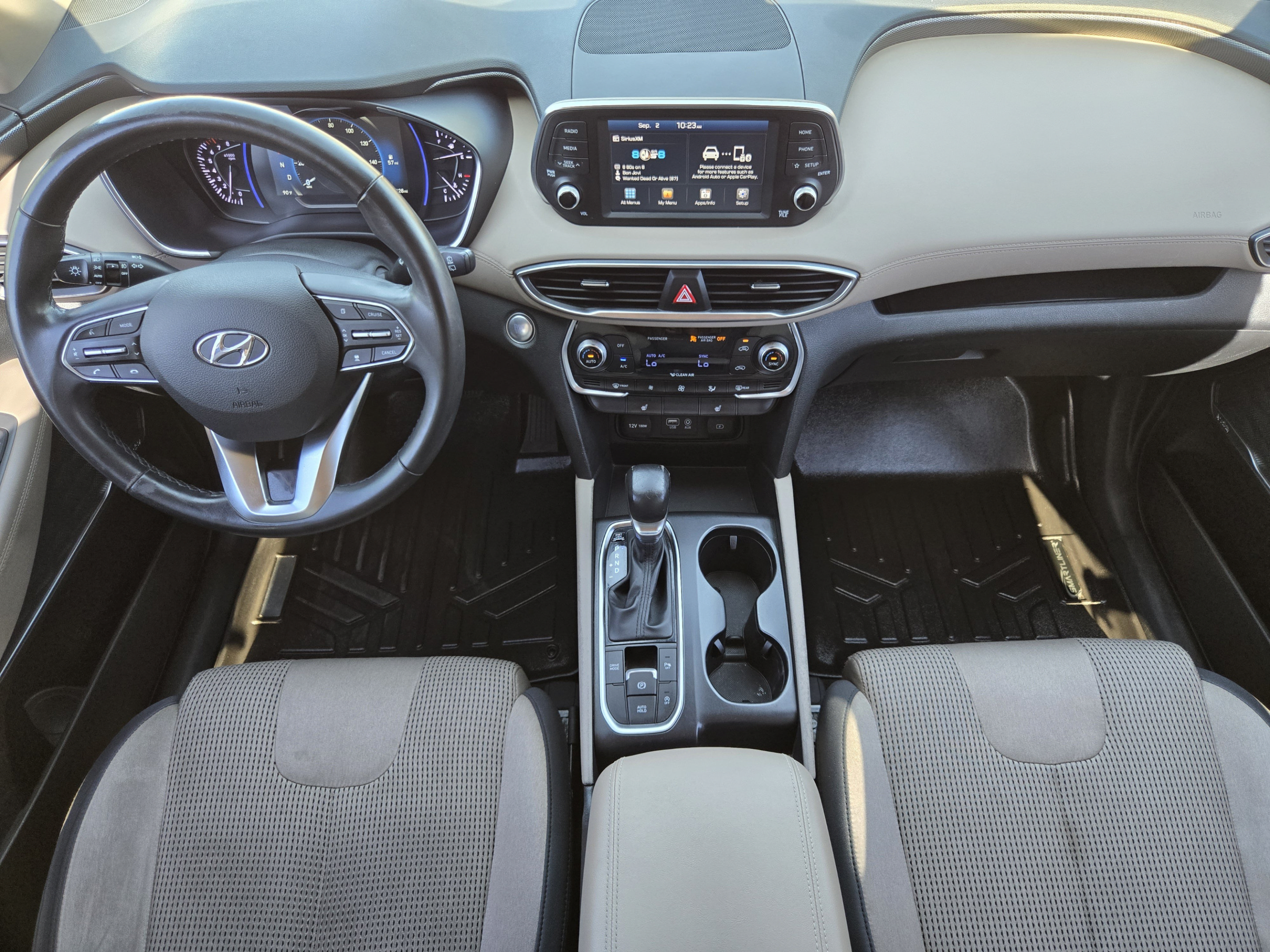 Used 2019 Hyundai Santa Fe SEL FWD image 23