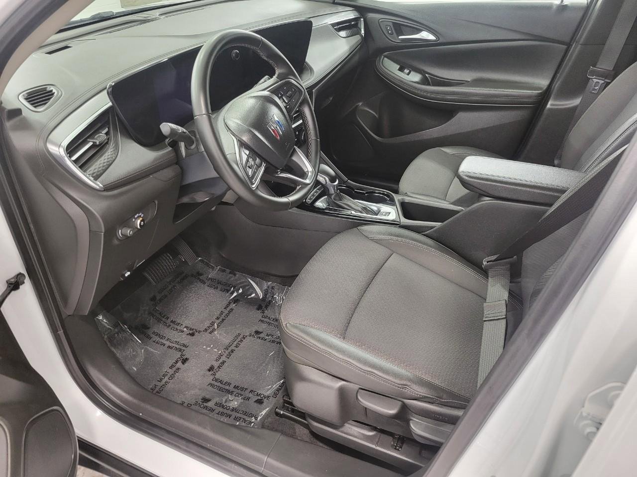 Used 2025 Buick Encore GX Preferred image 9