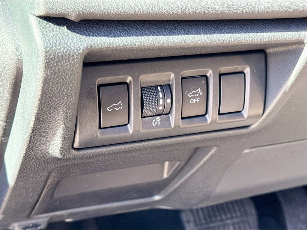 Certified 2025 Subaru Outback Limited image 14