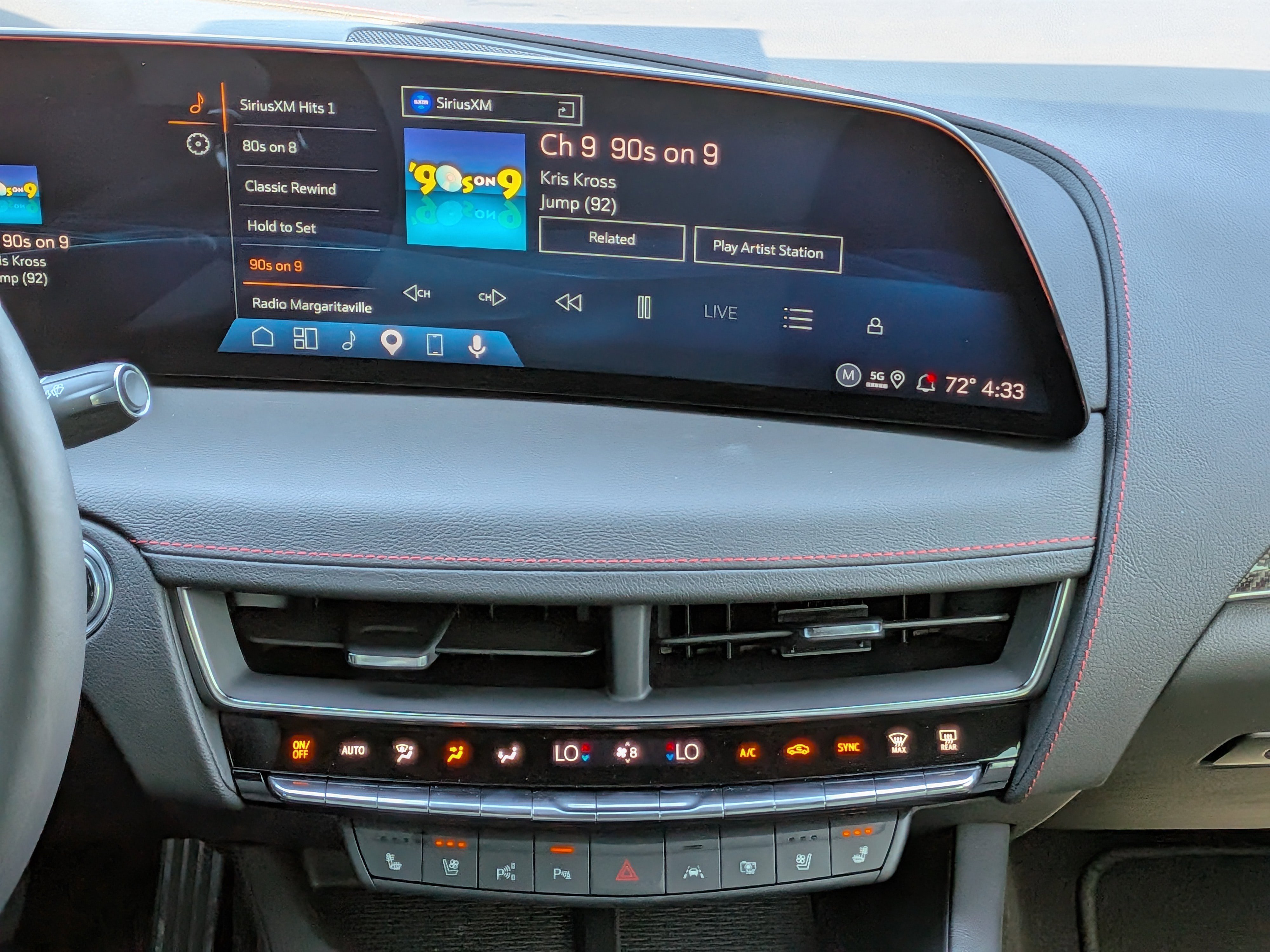 Certified 2025 Cadillac CT5 Sport RWD image 17