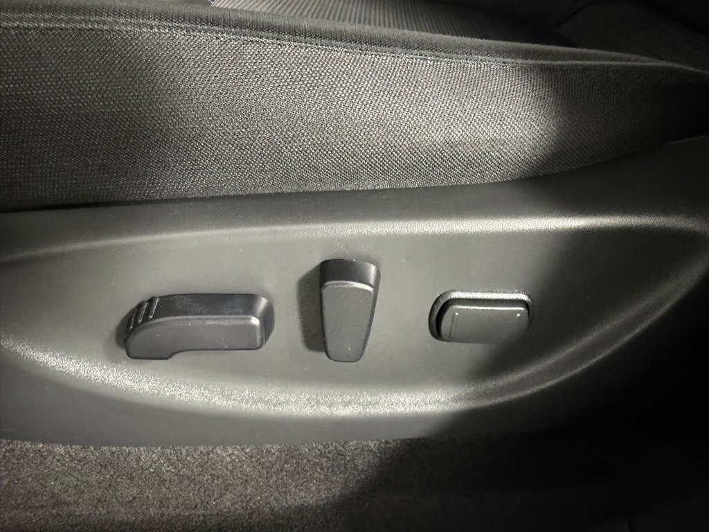 Used 2024 Nissan Leaf SV Plus image 34