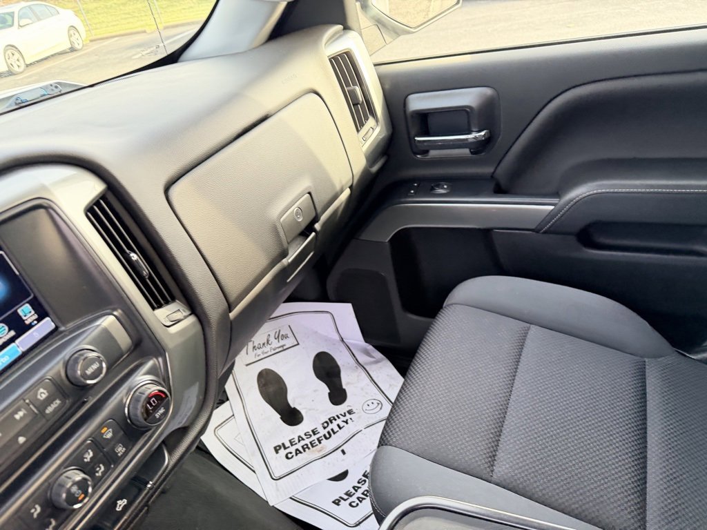 Used 2018 Chevrolet Silverado 1500 LT w/ All Star Edition image 31