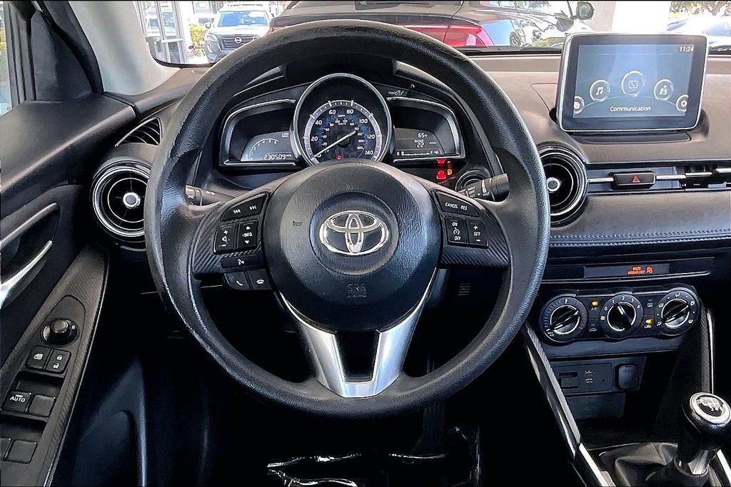 Used 2018 Toyota Yaris iA FWD image 8