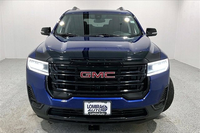 Used 2023 GMC Acadia SLE image 2