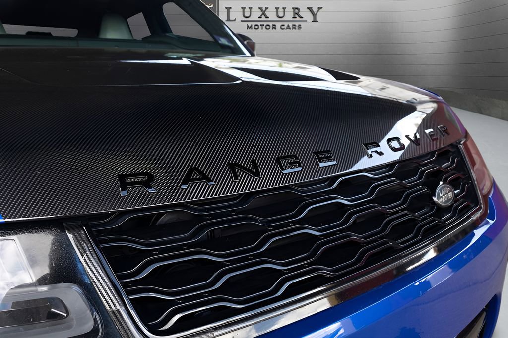 Used 2020 Land Rover Range Rover Sport SVR image 17