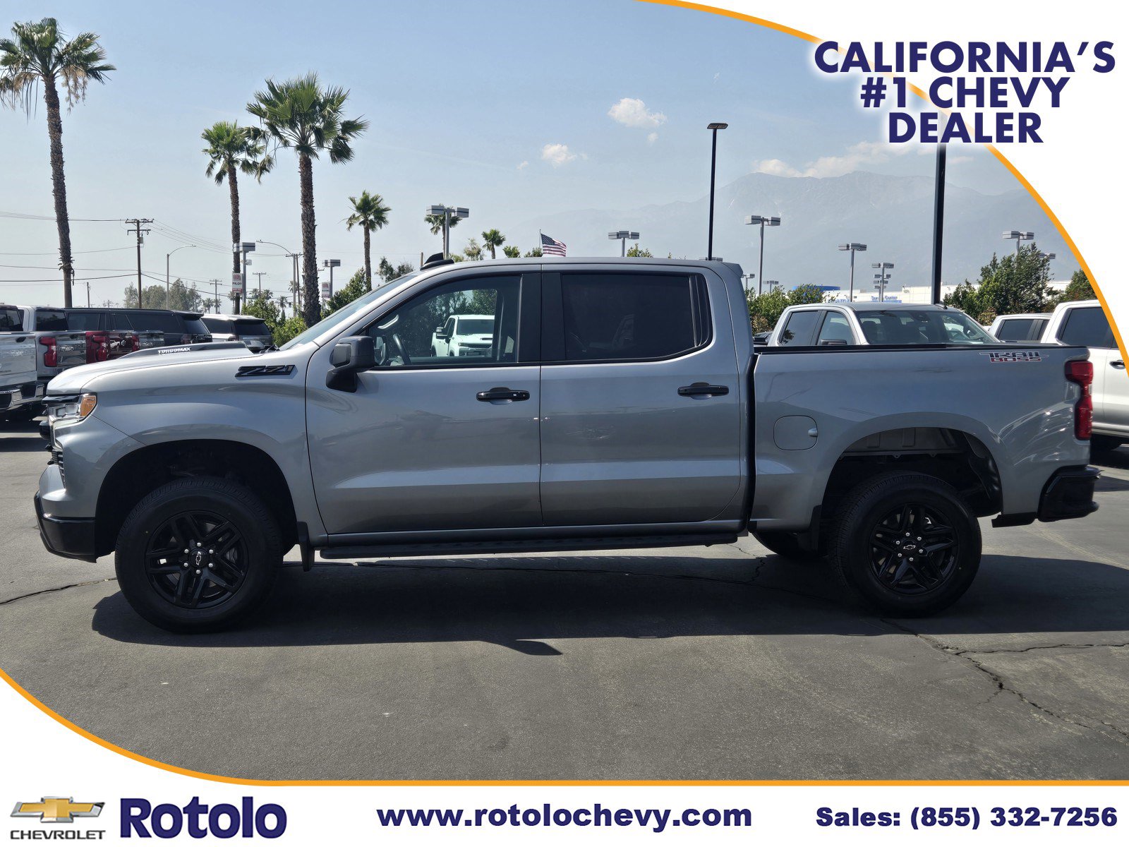 Used 2024 Chevrolet Silverado 1500 LT Trail Boss w/ LPO, Dark Essentials Package image 4