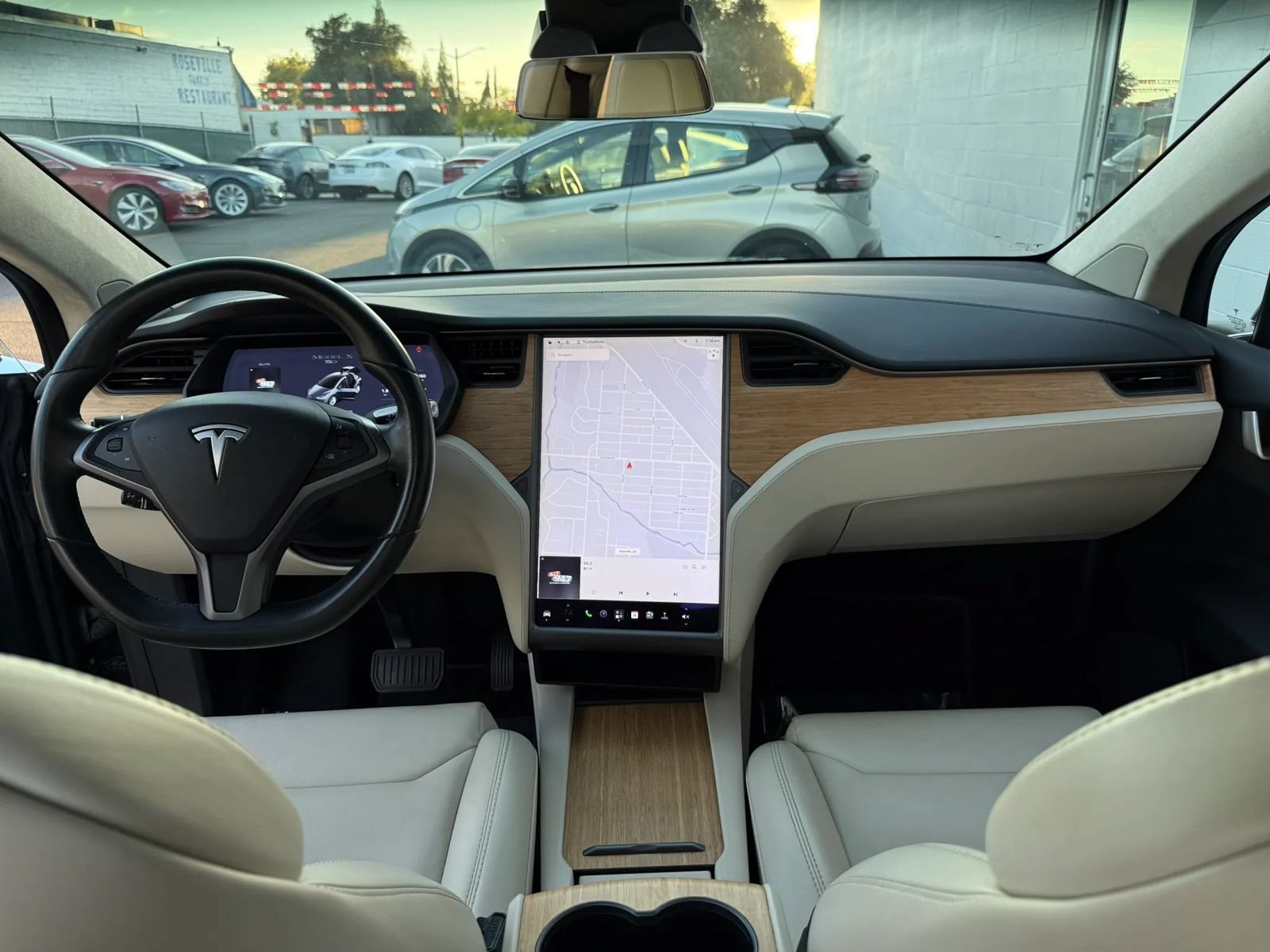 Used 2018 Tesla Model X 75D AWD/4WD image 23