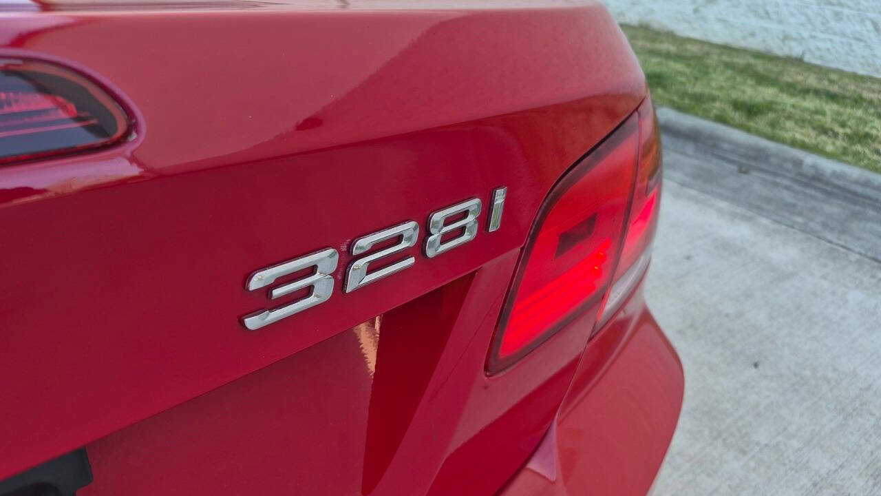 Used 2009 BMW 328i Convertible image 20