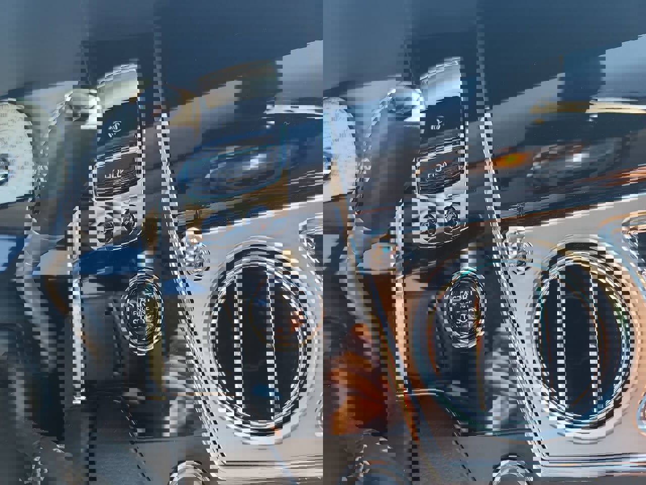 Used 2015 Rolls-Royce Ghost image 21