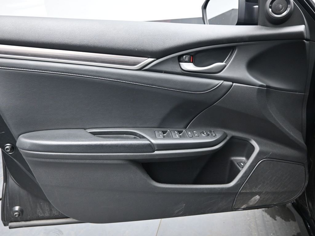 Used 2020 Honda Civic EX-L image 18