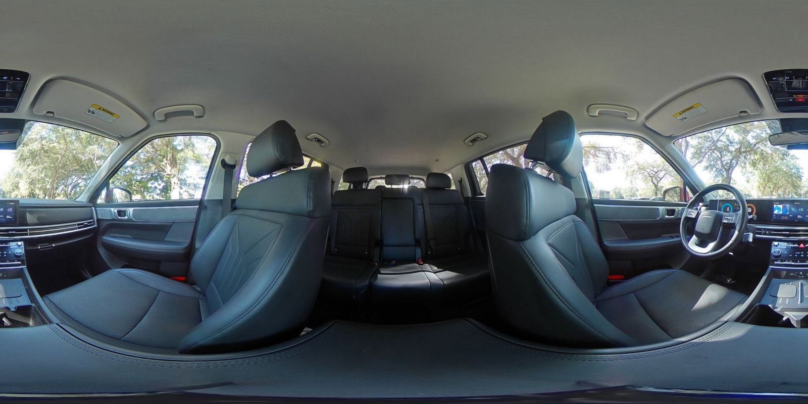 Used 2025 Hyundai Santa Fe SEL image 36