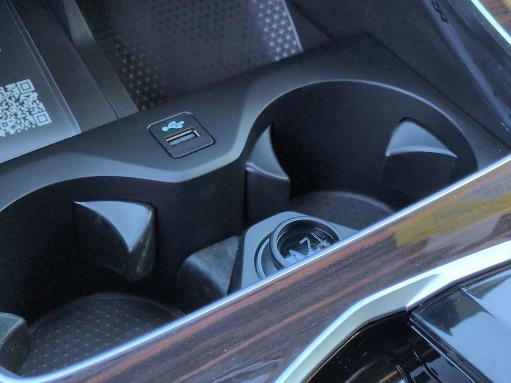 New 2026 BMW X5 xDrive40i w/ Executive Package image 22