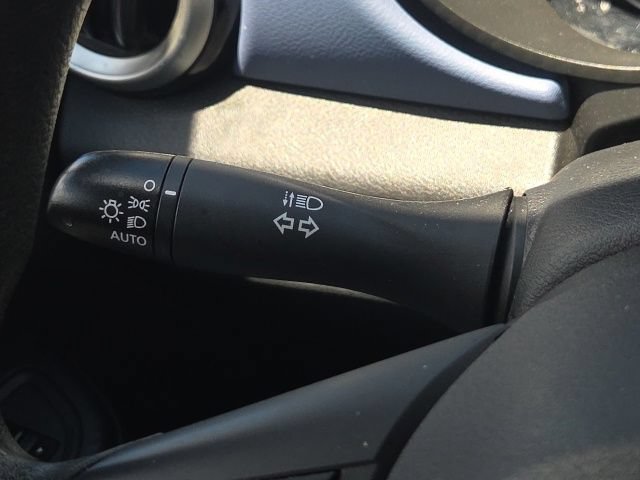 Used 2024 Nissan Versa SV FWD image 32