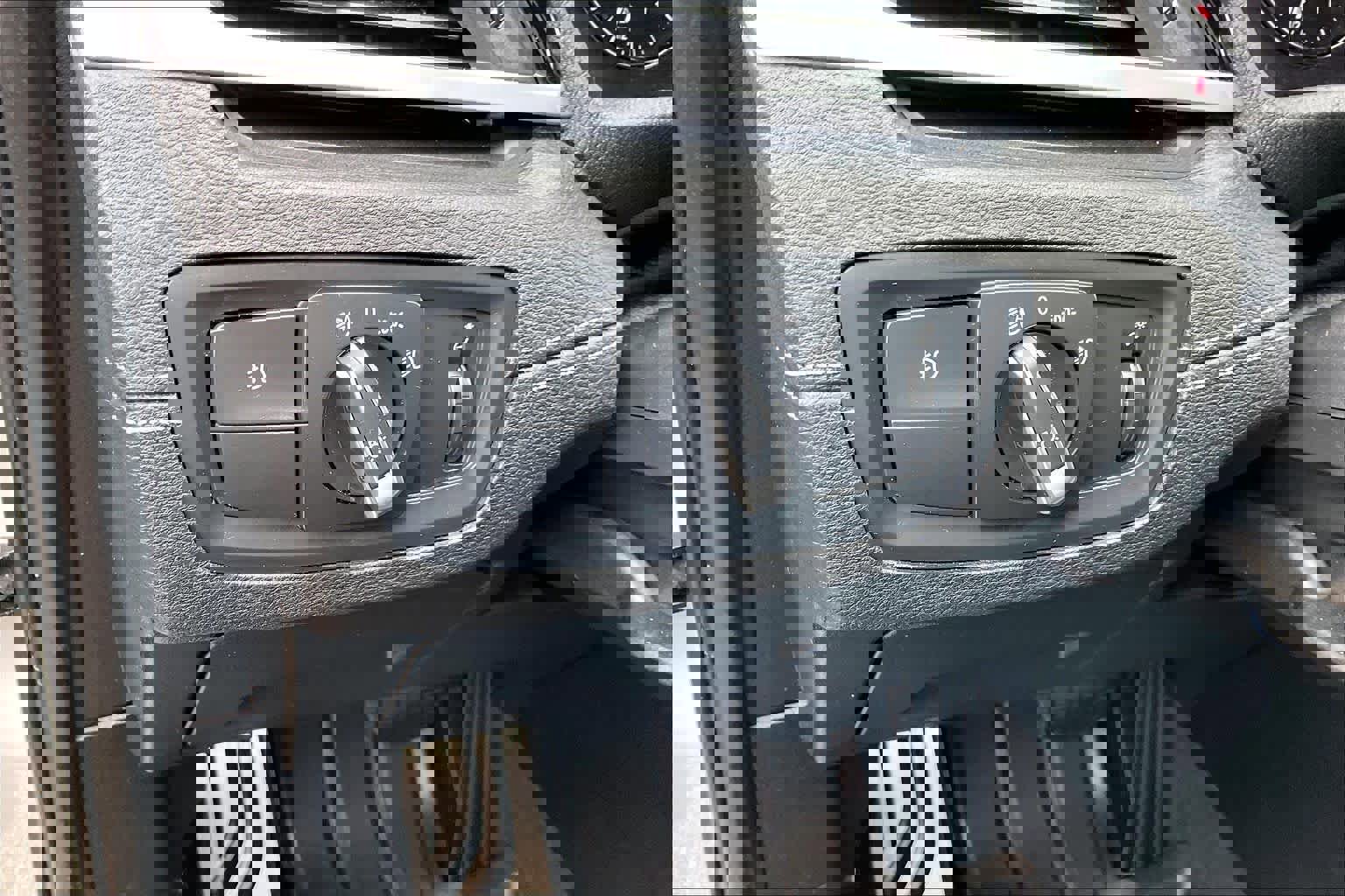 Used 2019 BMW X2 sDrive28i w/ M Sport X Package image 18