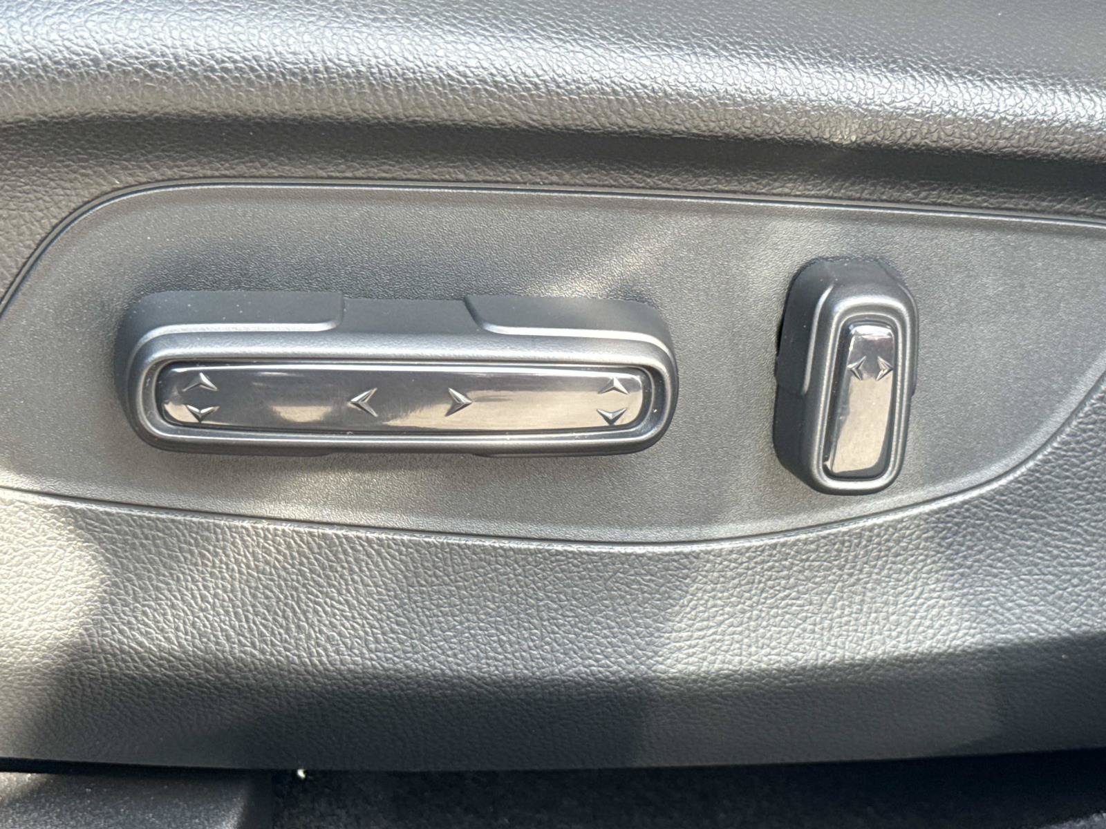 New 2027 Honda HR-V EX-L image 18