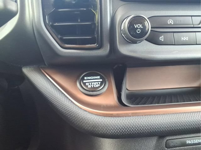 Certified 2023 Ford Bronco Sport Outer Banks AWD/4WD image 21