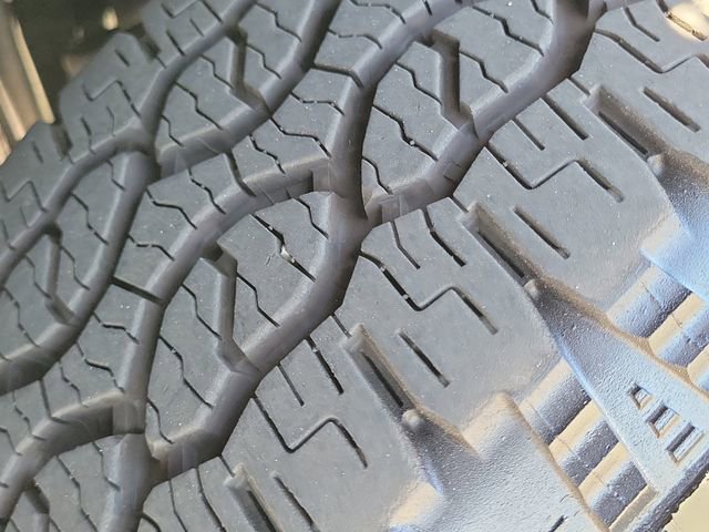 Used 2025 Ford Ranger XLT w/ Trailer Tow Package image 25