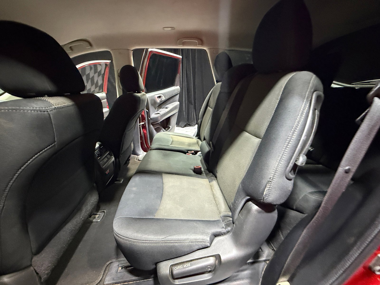 Used 2019 Nissan Pathfinder SV image 17