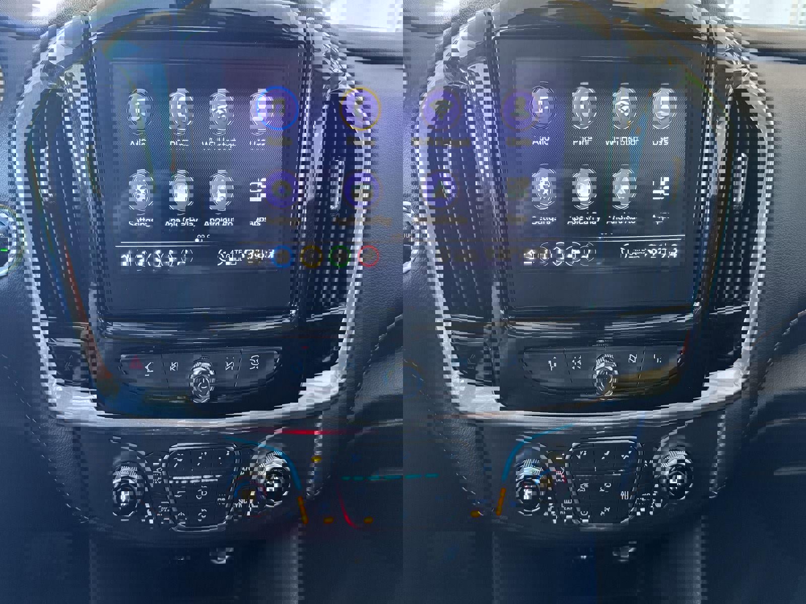 Used 2020 Chevrolet Traverse LT w/ LPO, Cargo Package image 20