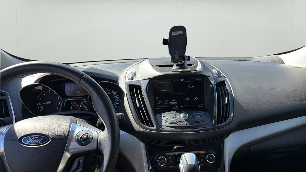 Used 2013 Ford Escape SEL image 12