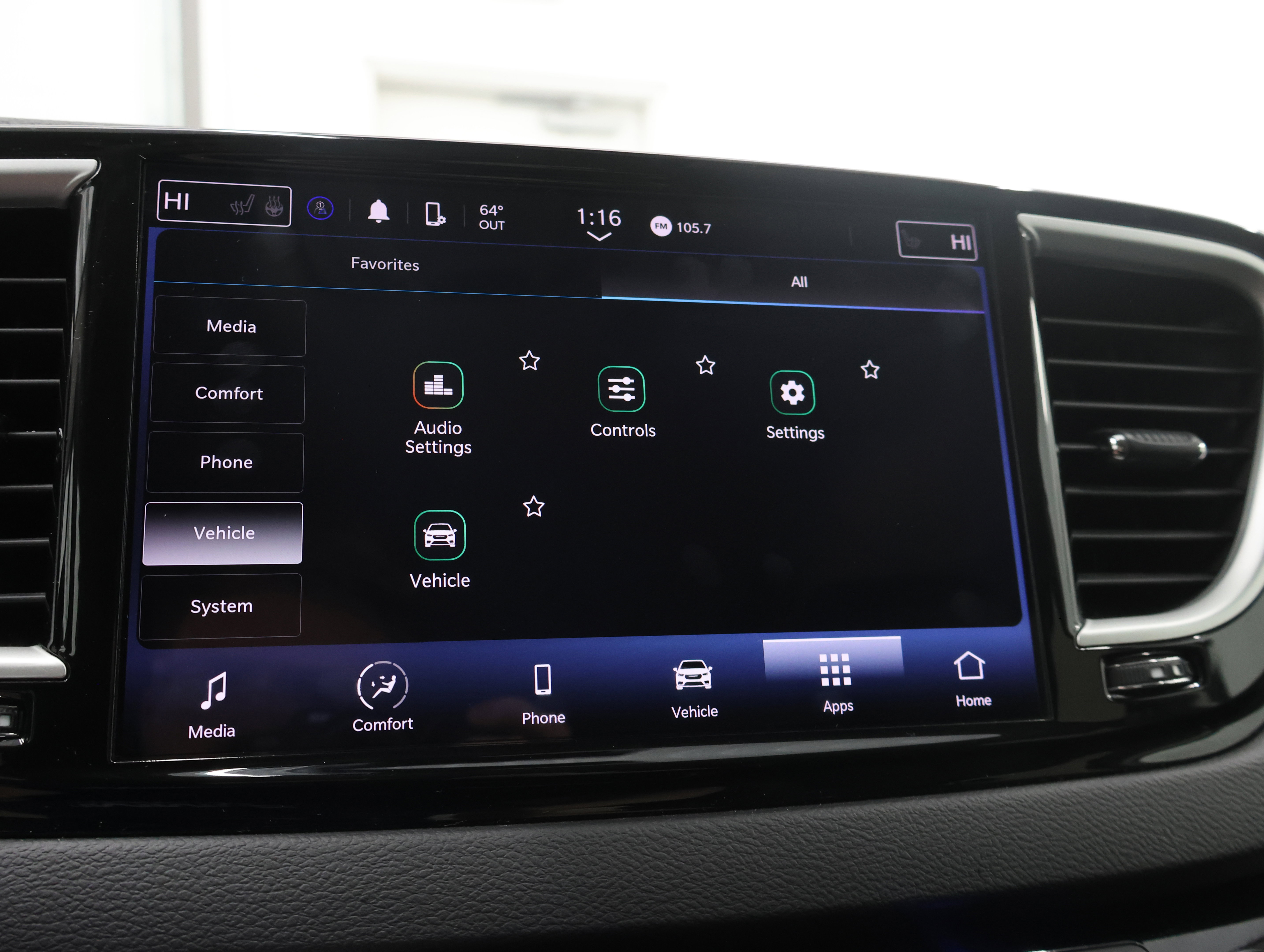 Used 2024 Chrysler Pacifica Touring-L FWD image 57