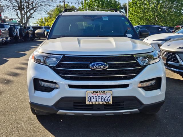 Used 2020 Ford Explorer XLT w/ Equipment Group 202A image 2