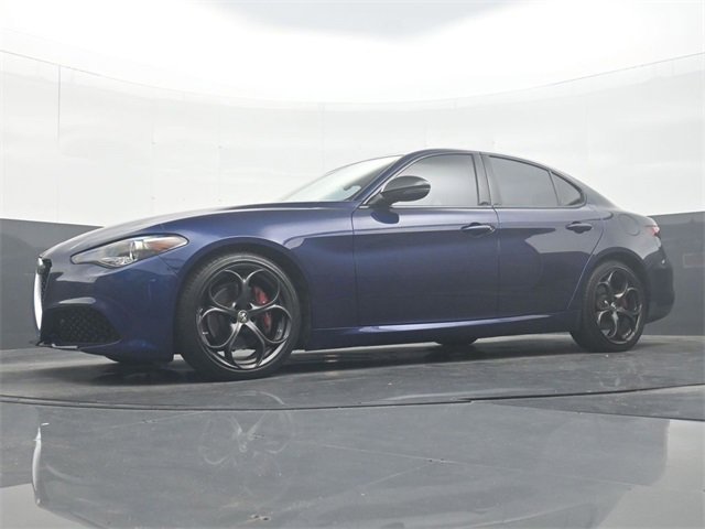 Used 2019 Alfa Romeo Giulia Base image 29
