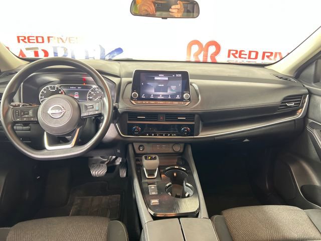 Used 2024 Nissan Rogue SV image 14