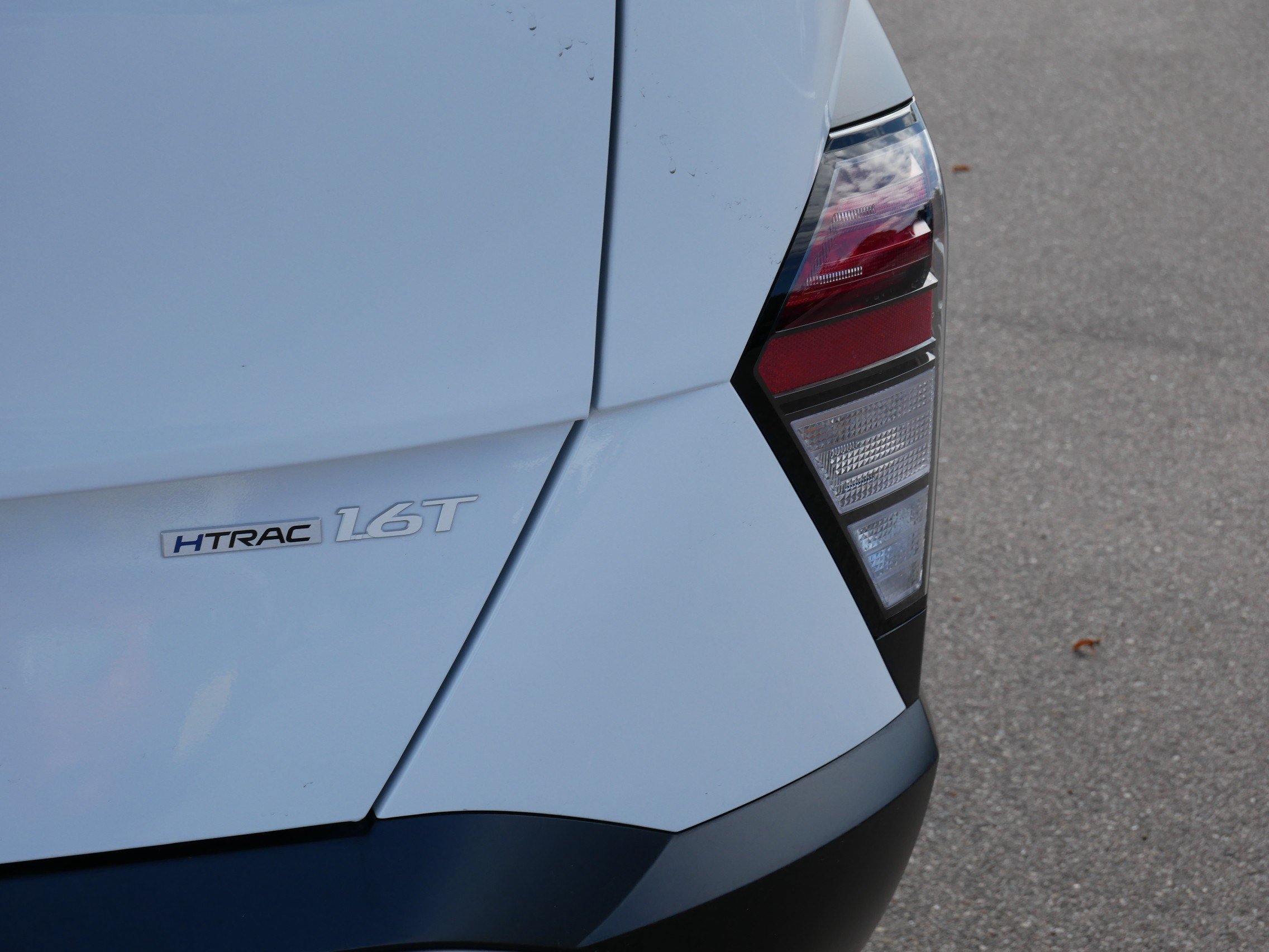 Certified 2026 Hyundai Kona SEL Premium AWD/4WD image 17