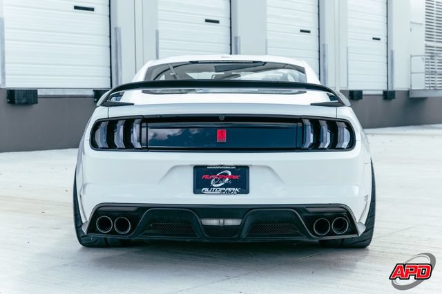 Used 2017 Ford Mustang Shelby GT350R w/ GT350R Equipment Group 920A RWD image 18