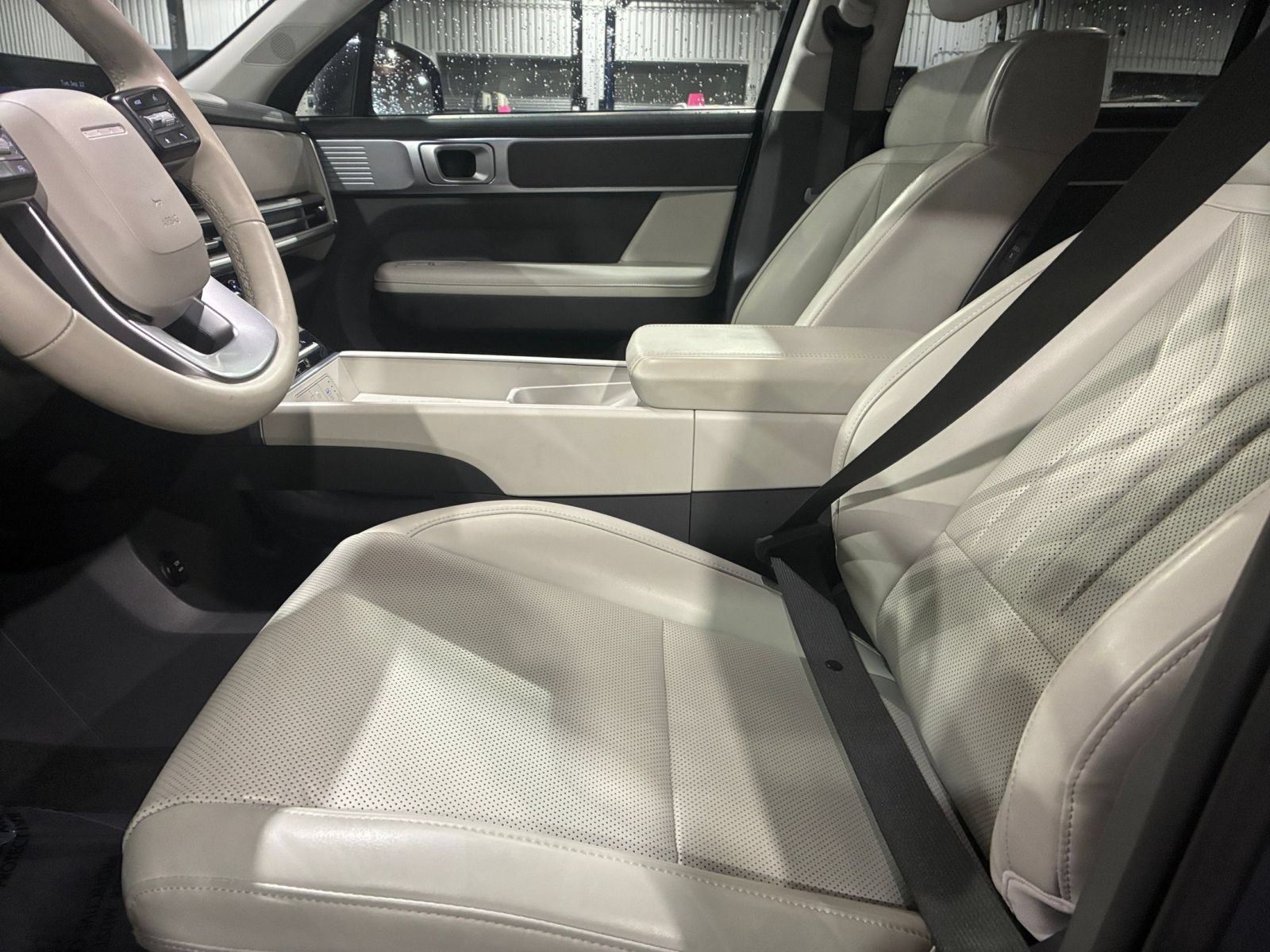 Used 2026 Hyundai Santa Fe SEL FWD image 22
