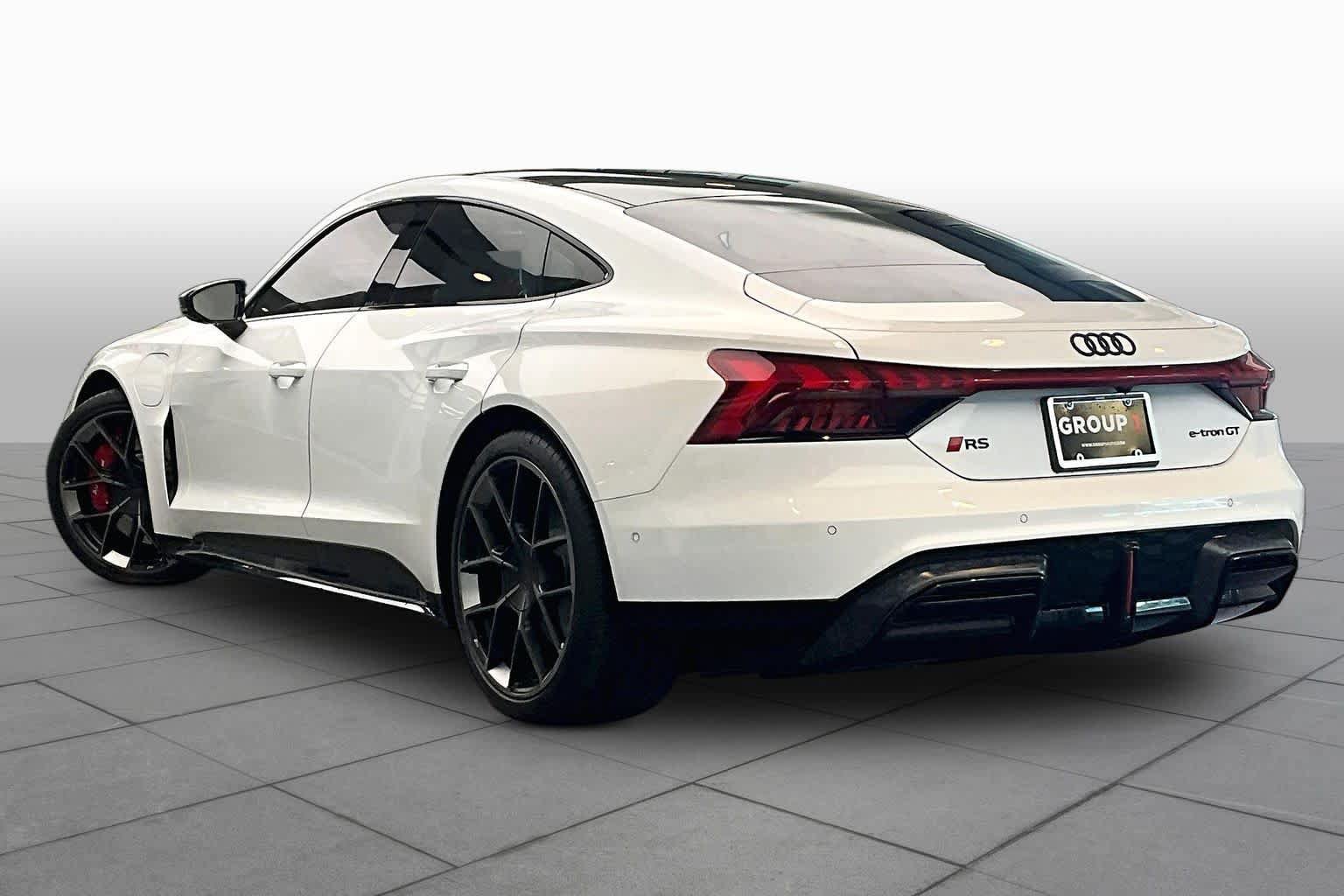 New 2026 Audi RS e-tron GT performance AWD/4WD image 12