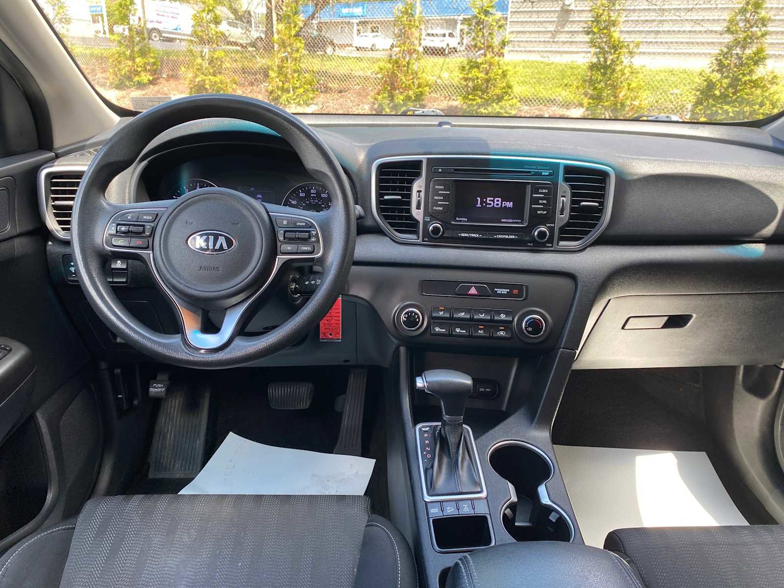 Used 2019 Kia Sportage LX AWD/4WD image 7