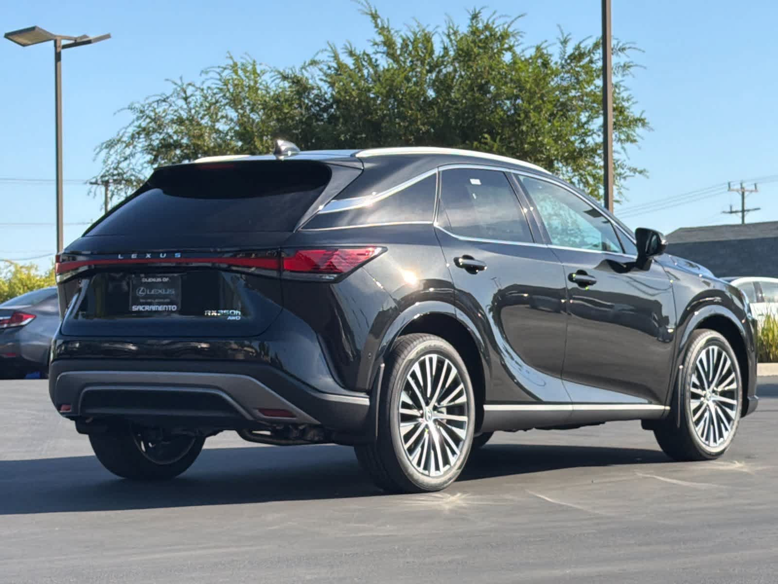 New 2026 Lexus RX 350 w/ Convenience Package AWD/4WD image 2