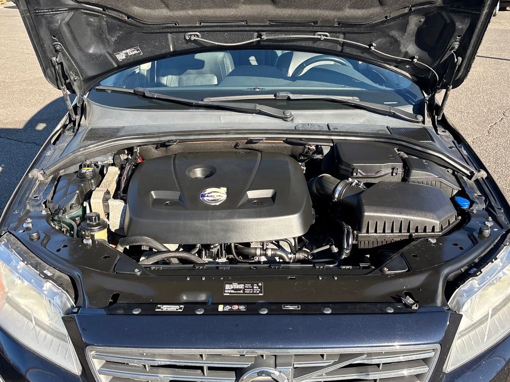 Used 2015 Volvo S80 T5 image 10
