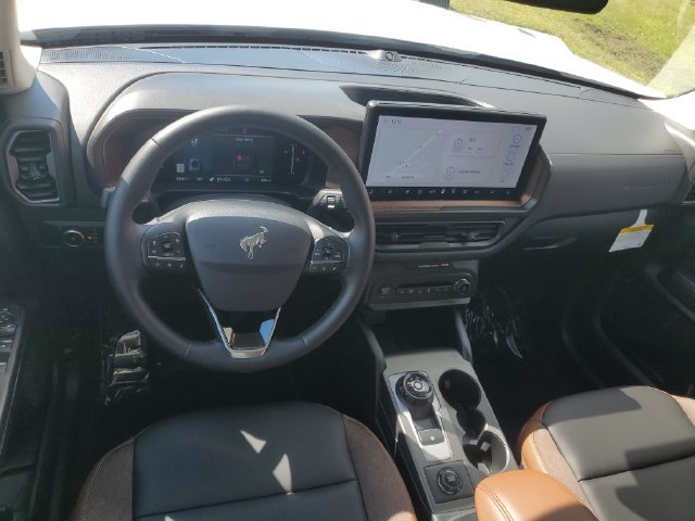 Used 2026 Ford Bronco Sport Outer Banks w/ Outer Banks Tech Package+ AWD/4WD image 10