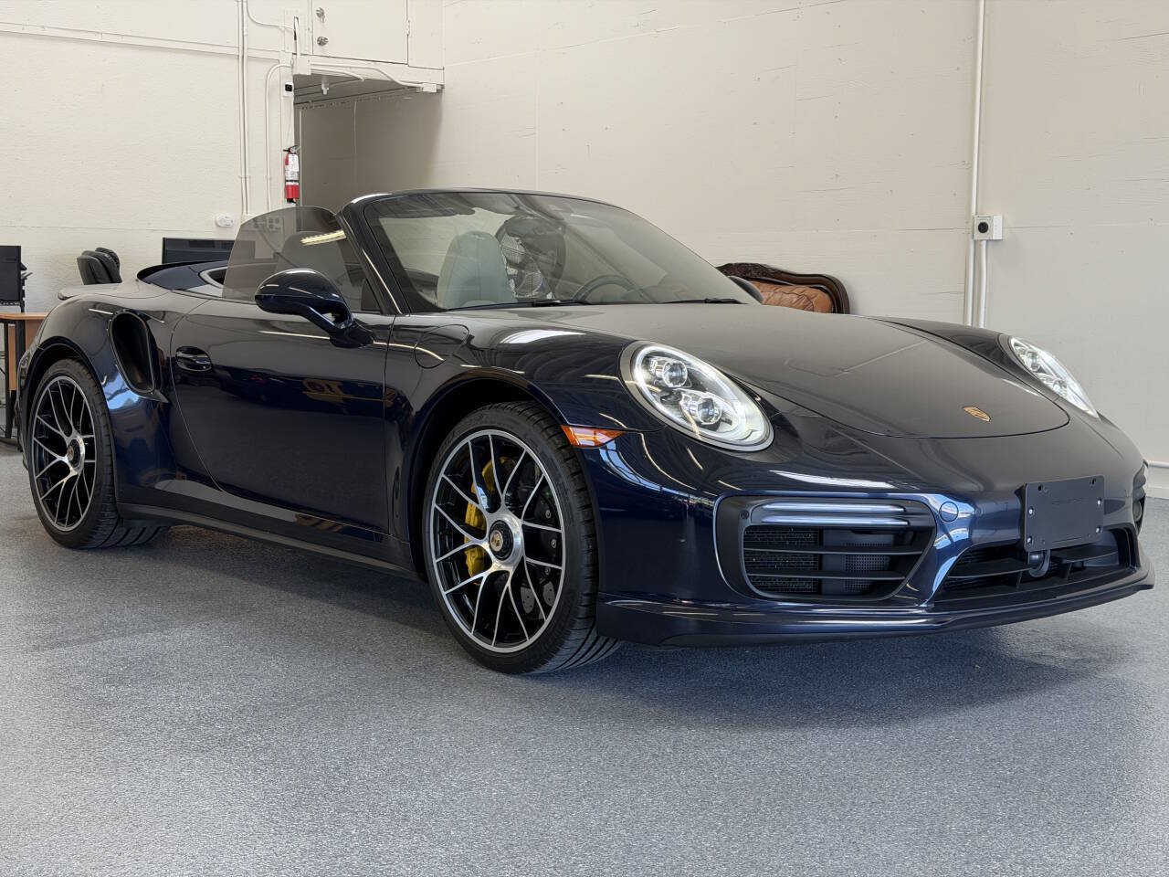 Used 2019 Porsche 911 Turbo S AWD/4WD image 7