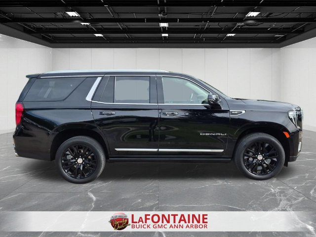 Used 2023 GMC Yukon Denali AWD/4WD image 9