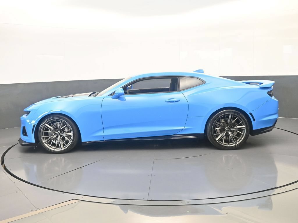 Used 2023 Chevrolet Camaro ZL1 RWD image 3