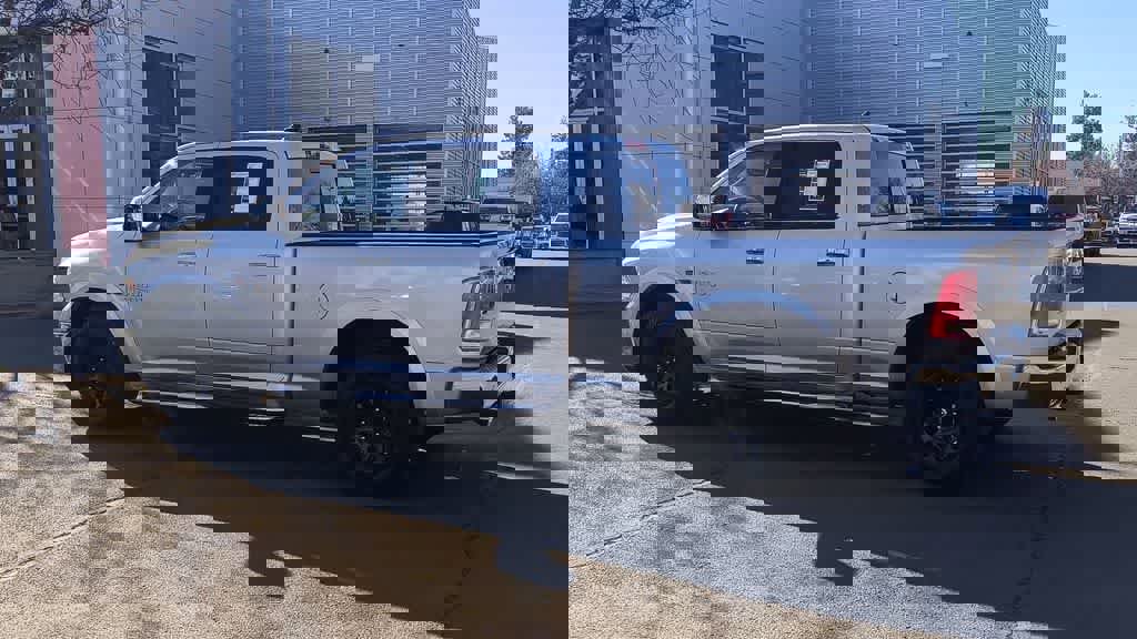 Used 2018 RAM 1500 Laramie w/ Convenience Group image 6