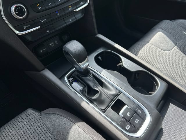 Used 2020 Hyundai Santa Fe SEL FWD image 15