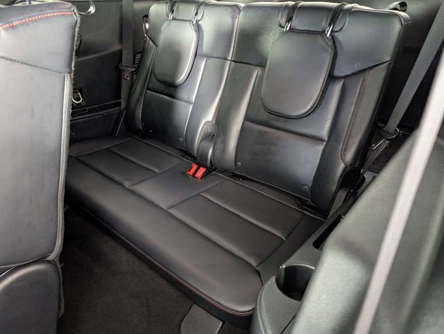 Used 2025 Ford Explorer ST-Line w/ ST-Line Street Pack image 29