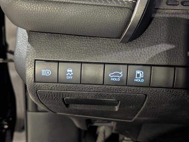 Certified 2021 Toyota Camry SE image 14