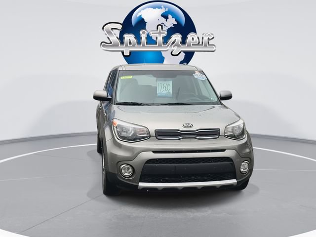 Used 2019 Kia Soul + image 3